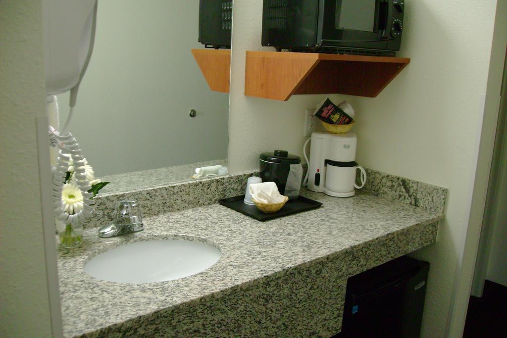 Travelodge By Wyndham Marysville Kamer foto